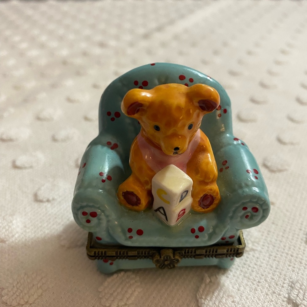 Treasure Box Hinged Memory Keepsakes Porcelain Bear